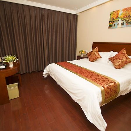 Greentree Inn Jiujiang Railway Station Business Hotel Kültér fotó