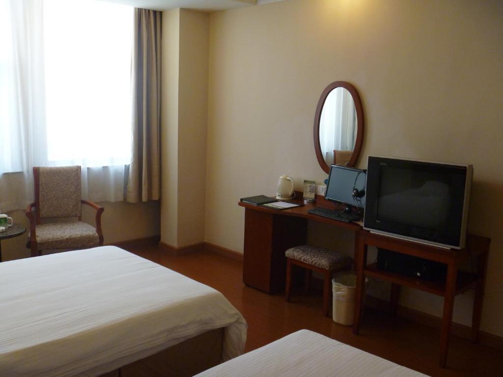 Greentree Inn Jiujiang Railway Station Business Hotel Szoba fotó